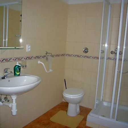 Hotel Garni Royal Diamond 2*