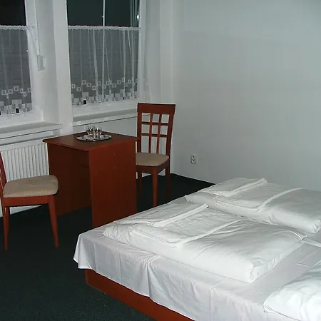 Hotel Garni Royal Diamond 2*