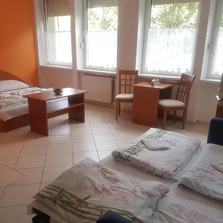 Hotel Garni Royal Diamond Veľký Meder