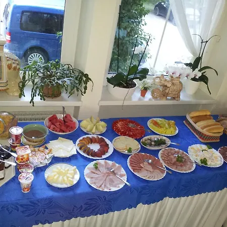 Hotel Garni Royal Diamond