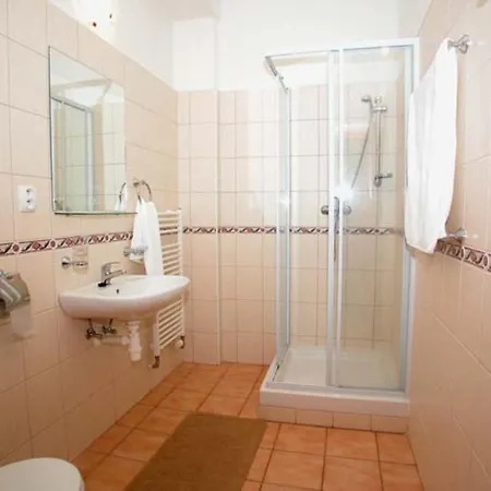 Garni Royal Diamond 2*